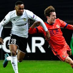 Oyarzabal da brillo al pase de la Real con gol en el minuto 89