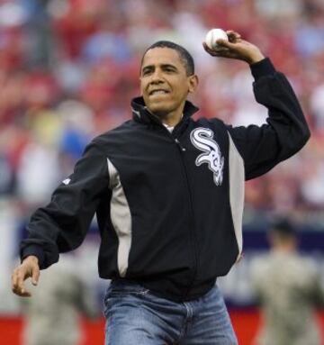 Barack Obama es un gran aficionado al béisbol e hizo el saque de honor del All Star de la MLB en julio de 2009