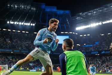 Otro gol más para el defensa celeste. El sistema alegre y ofensivo de Giráldez le permite incorporarse al ataque. 