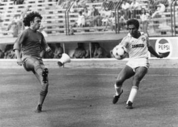 Jugó con el Real Madrid la temporada 1981-82 y con el Celta la temporada 1985-86.