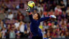 The Barcelona goalkeeper has been in incredible form this campaign and could make Spanish league history.