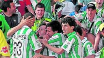 <b>EN CASA. </b>El gol de Arteaga en la segunda parte dejó tres puntos de oro en el casillero andaluz.