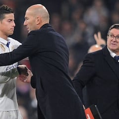 Zidane sobre James: "Es jugador del Madrid, veremos qué pasa"