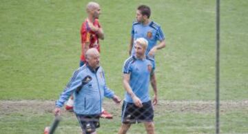 Entrenamiento de La Roja en el Estadio Monumental de Guayaquil. Sergio Ramos y Vicente del Bosque.