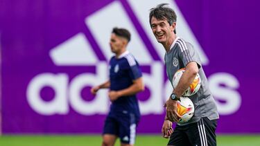 Pacheta, centrado en lo deportivo.