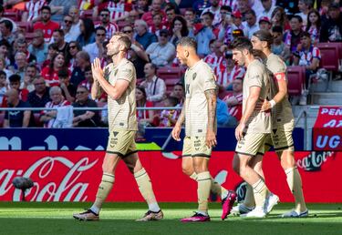 El jugador del Almería, Leo Baptistao, pide disculpas a su exequipo tras el 1-1 para los andaluces. 