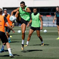 Cristiano se entrena, a la espera de si viajará a Skopje