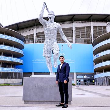 memes graciosos sobre la estatua de Agüero y su parecido con Toni Kroos