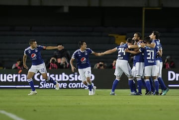 Millonarios superó 2-1 a América de Cali en estadio El Campín en la última jornada de la fase regular del Torneo Fox Sports 2019 y clasificó a la final, en la que enfrentará a Santa Fe.