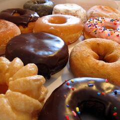 National Doughnut Day deals, discounts, and freebies: Krispy Kreme, Dunkin’…