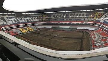 Comienza instalación de césped híbrido en Estadio Azteca