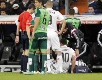 En el minuto 53 fue sustituido por lesión.