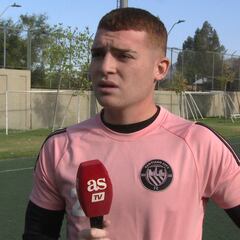 De la U se fue a España y hoy llegó a la Quinta División: “Se me pasó por la cabeza el retiro”