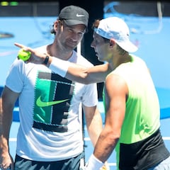 Rafa Nadal prepara el Open de Australia en el Rod Laver Arena