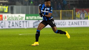 Duvan Zapata of Atalanta BC in action during the Serie A football match between Atalanta BC and US Salernitana at Gewiss Stadium in Bergamo, Italy (Photo by Mairo Cinquetti/NurPhoto via Getty Images)