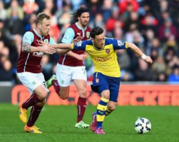 Arsenal se impuso sobre el Burnley por la cuenta mínima. 