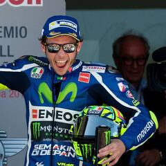 Rossi: "Con Viñales será difícil, es joven y con gran talento"