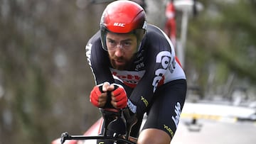 Thomas De Gendt, durante la contrarreloj de la Par&iacute;s-Niza 2019.