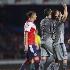 “Poncho” González acabó con la sequía mexicana de Rayados