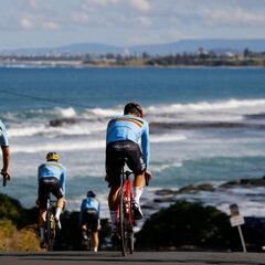 Evenepoel y Van Aert ya entrenan en Australia para el Mundial