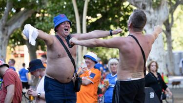 The final of the Europa League sees up to 150,000 fans of Eintracht Frankfurt and Rangers descend on Seville. Alfredo Relaño analyses the situation.