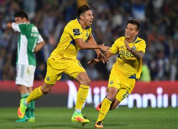 En imágenes, Tecatito, Herrera y Layún, brillan con el Porto