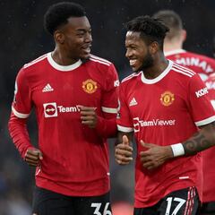 Fred and Elanga sneak win for Manchester United at Leeds