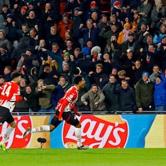 Estados Unidos rescata al PSV en Champions