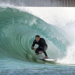 Los australianos ya surfean las olas vascas modulables que rompen en Melbourne