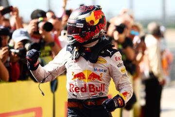 Max Verstappen celebra la segunda posicióin en el circuito de Las Américas.