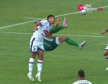 "¡Es mi hijo!": el jugador de Melipilla que fue noqueado