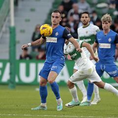 Aprobados y suspensos del Amore: paga la novatada en el Martínez Valero