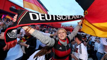 Los aficionados de Alemania han recuperado la sonrisa.