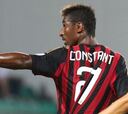 Constant, del Milan, abandonó el campo tras oír gritos racistas