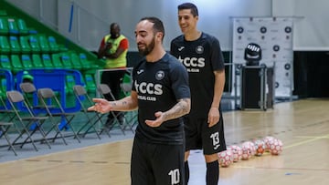 Ricardinho y el ACCS Par¨ªs, contra el Bar?a en Champions