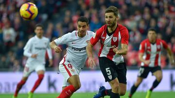 Yeray ante el Sevilla.