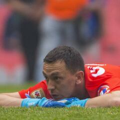 Marchesín asegura que en la Liga MX lo volteaban a ver poco