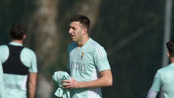 15/03/23  REAL OVIEDO  ENTRENAMIENTO 
BRETONES