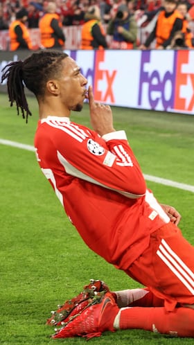 Bayern Munich's French midfielder #17 Michael Olise celebrates scoring the 4-3 goal during the UEFA Champions League quarter-final second leg football match between FC Bayern Munich and Real Madrid in Munich, southern Germany, on April 15, 2026. (Photo by Alexandra BEIER / AFP)
