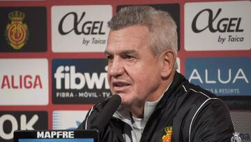 Javier Aguirre en rueda de prensa.