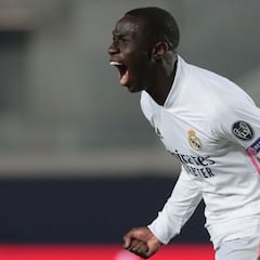 Mendy, un VIP sentado en la clase turista