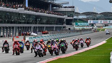 Salida de MotoGP en Sepang 22.