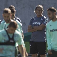 Pellegrini: "El Valencia sigue siendo un grande de LaLiga"