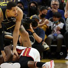 Juan Toscano (9+5+2) toma parte del homenaje a Dirk Nowitzki