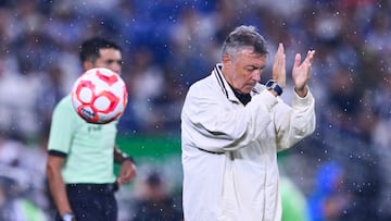 Domenec Torrent head coach of Monterrey during the 3rd round match between Monterrey and Atlas as part of the Liga BBVA MX, Torneo Apertura 2025 at BBVA Bancomer Stadium, on July 26, 2025 in Monterrey, Nuevo Leon, Mexico.