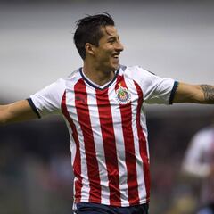 Carlos Cisneros ha vuelto para marcar diferencia en Chivas
