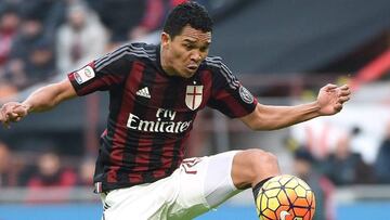 Bacca rechaza oferta del West Ham: quiere jugar Champions