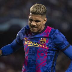 Araújo, baja para el Clásico: de dos a tres semanas fuera