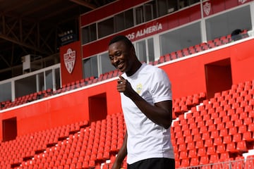 Umar Sadiq, este s¨¢bado, antes de la sesi¨®n preparatoria con el Almer¨ªa.