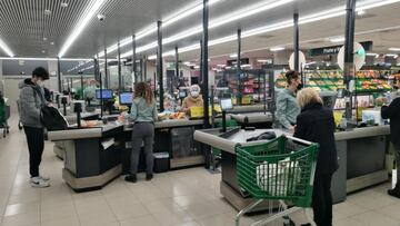 Interior de un supermercado Mercadona